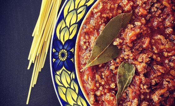 Bolognese italiensk inspireret kødsauce